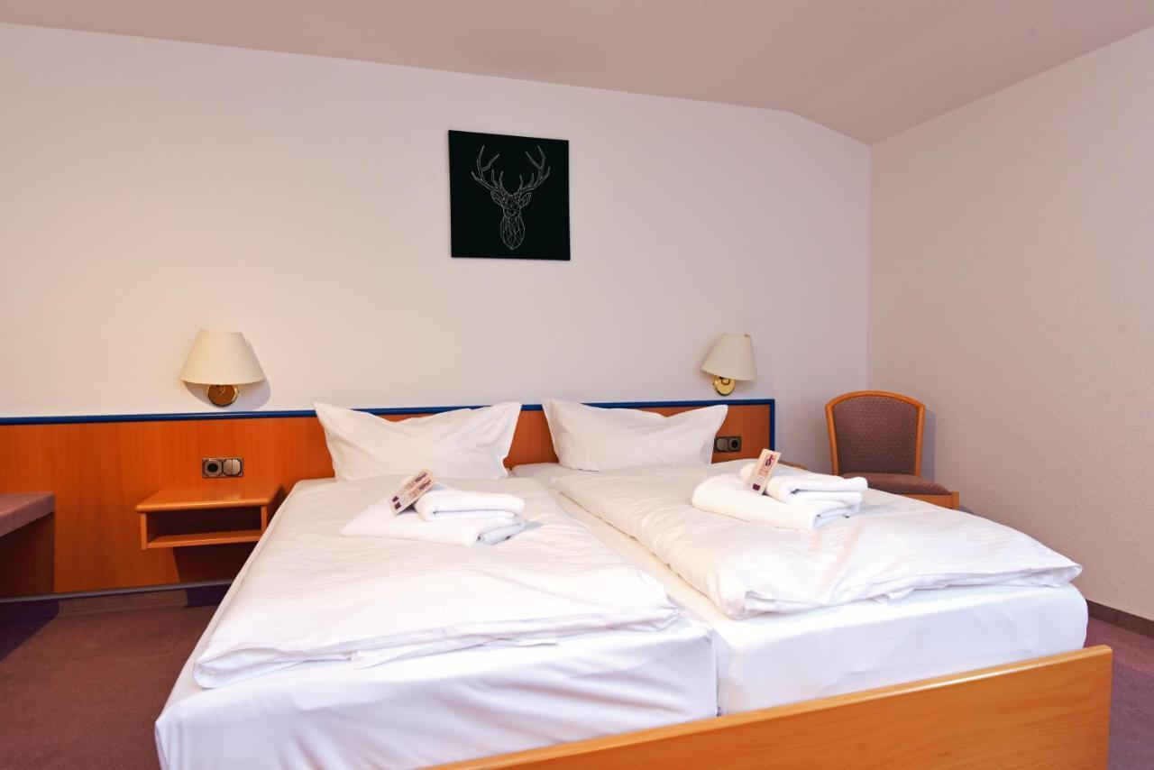 Landhotel Der Distelhof Mit Scheunencafe Dillstadt Eksteriør billede