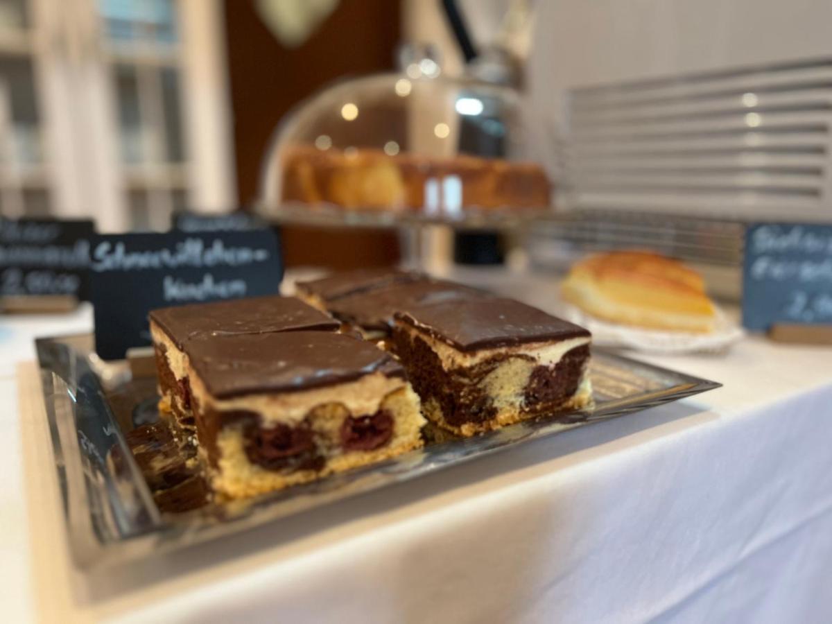 Landhotel Der Distelhof Mit Scheunencafe Dillstadt Eksteriør billede